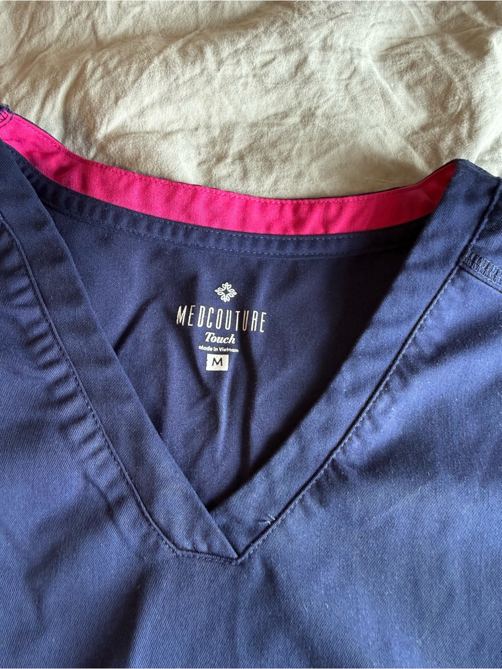 Med Couture Touch Women’s Scrub Top in Navy - Picture 2 of 4